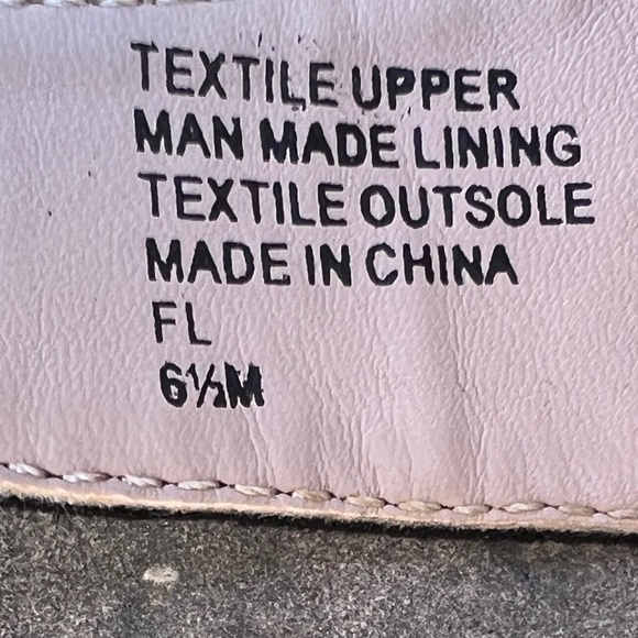 Charles by Charles David, 6.5M, black with cork wedge, butterfly strap pattern - Picture 3 of 5